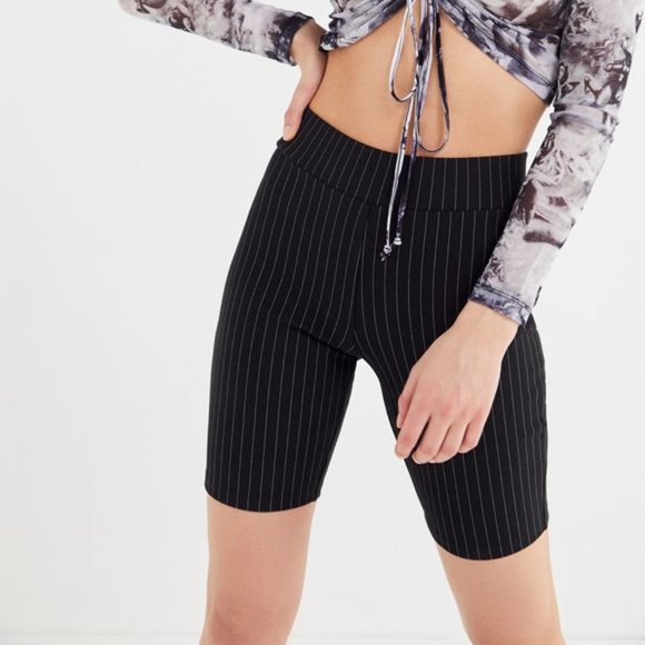 UO Pinstripe High-Rise Bike Shorts - Picture 1 of 4